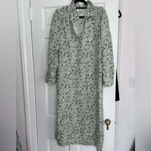 Tuckernuck floral green dress that was never available online!!